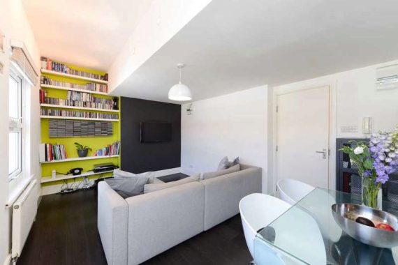 2 bedroom Flat for s...